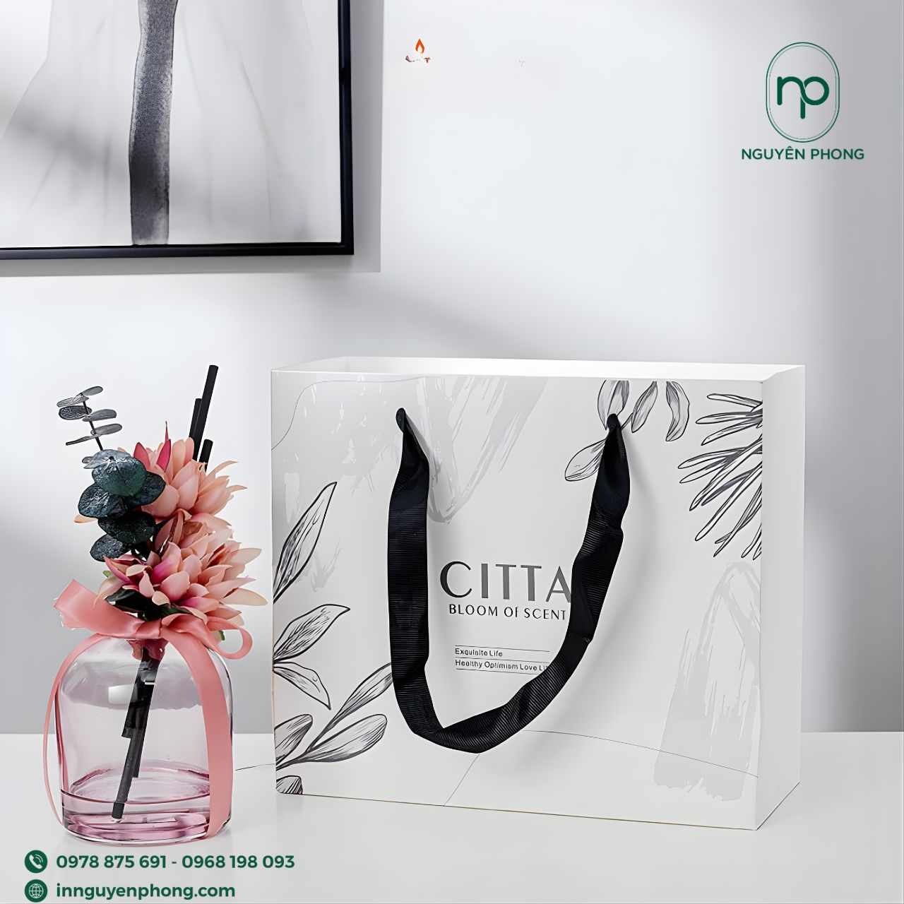 Mẫu túi giấy đựng tinh dầu cao cấp